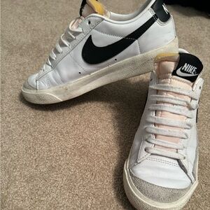 Nike Blazer Low